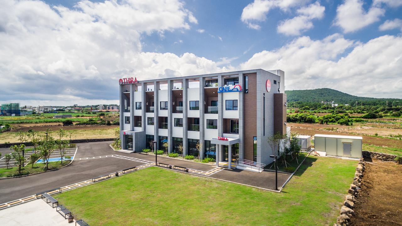 Thira Hotel Согвипхо Экстерьер фото