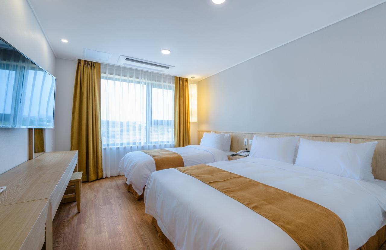 Thira Hotel Согвипхо Экстерьер фото